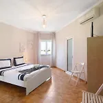 Apartment Luxurious Living - Da Rocha